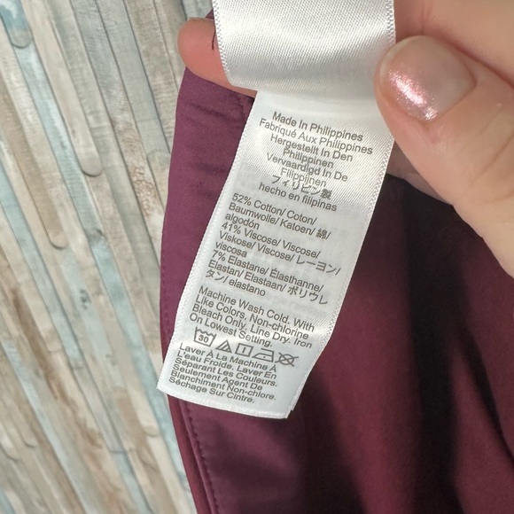 J Crew 14 Burgundy Red Kelsey Flare Pant Cropped Cotton Trousers Career Work - Picture 9 of 13